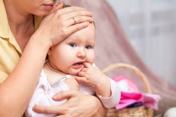 How long does the temperature last during teething?