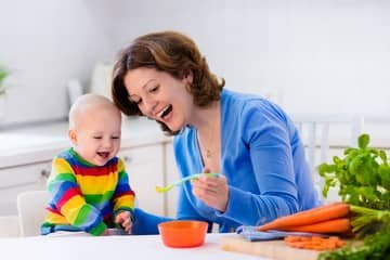 When to start solid foods?