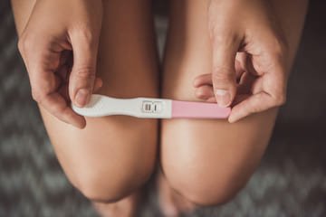 What does a positive pregnancy test look like?